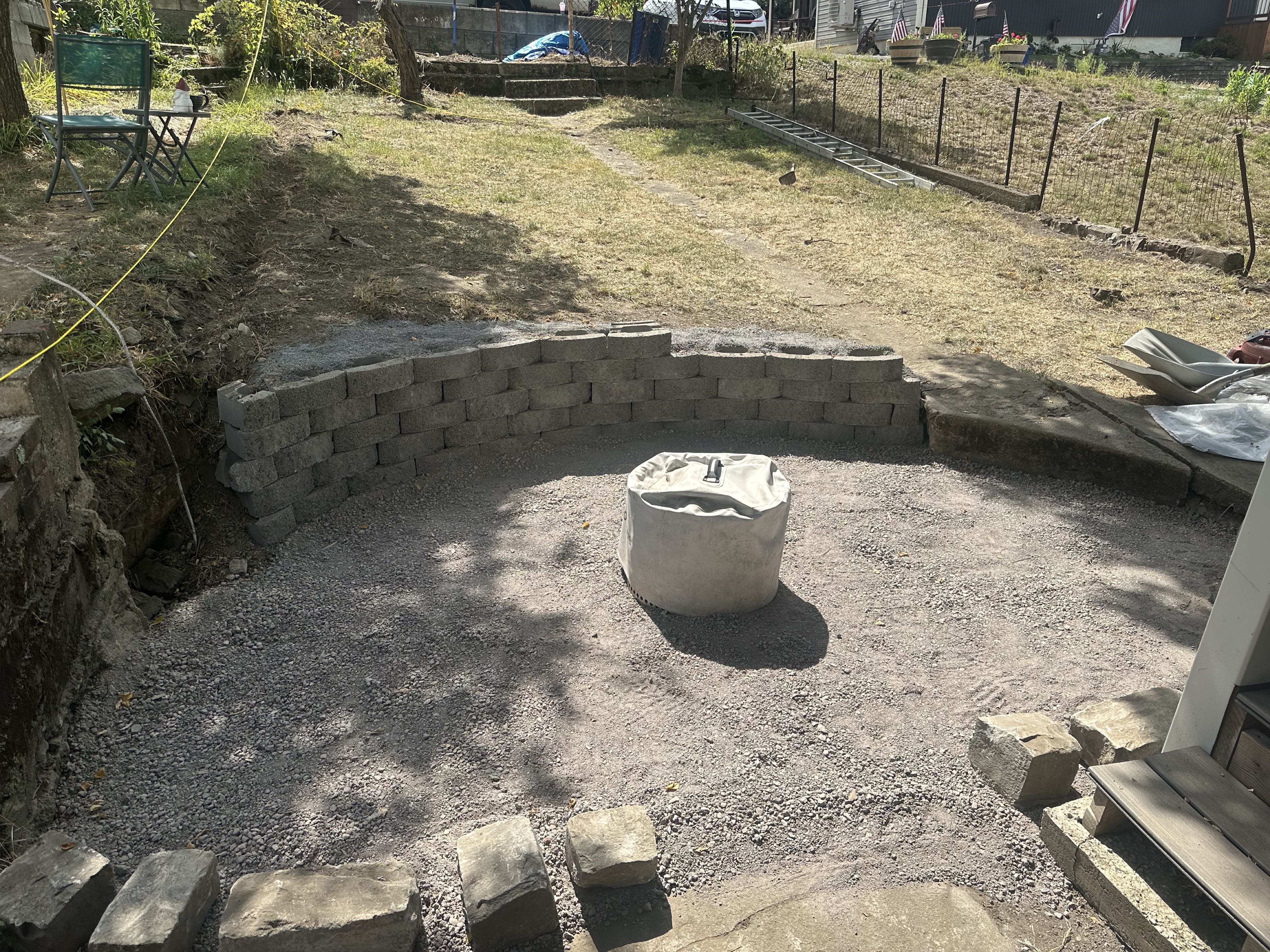 Retaining wall build